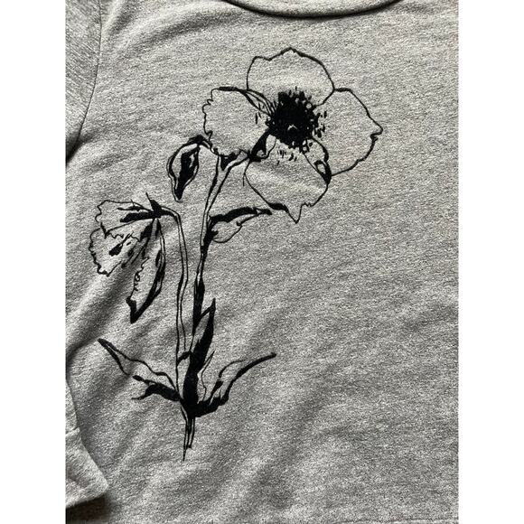 Anthropologie t. la Womens/Teen Grey Sweatshirt with Velvet Flower Size Small - Picture 3 of 7